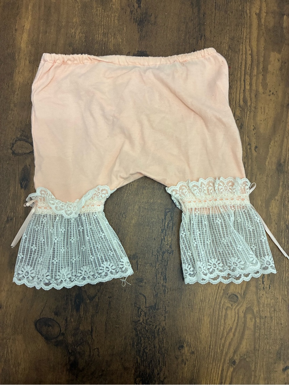 Vintage Peach Lace Baby 6 months Two Piece Outfit - Picture 5 of 9